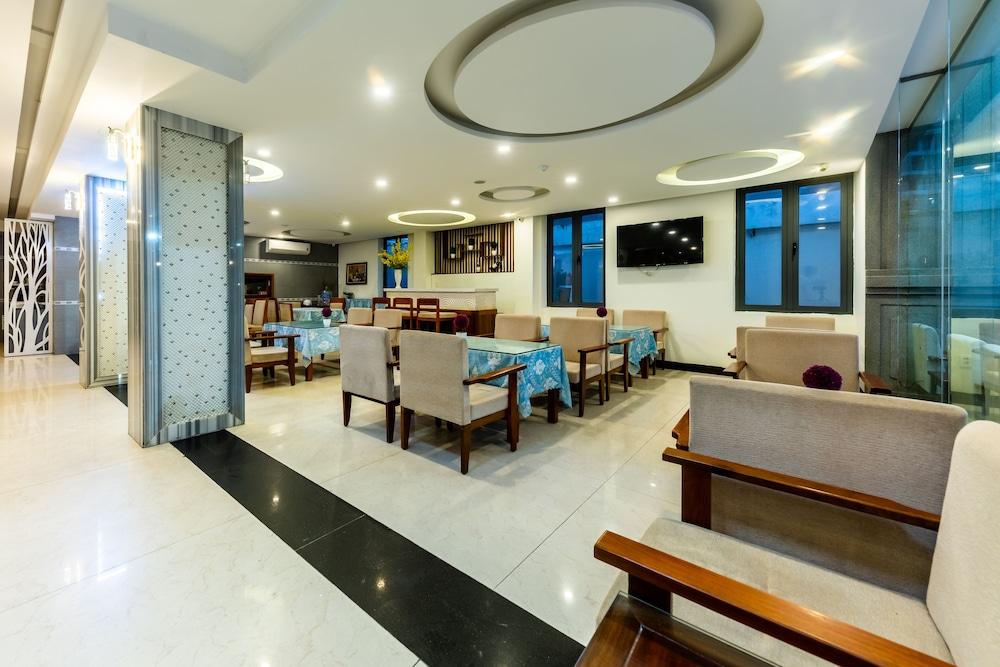Zalo Sea Hotel Дананг Екстериор снимка